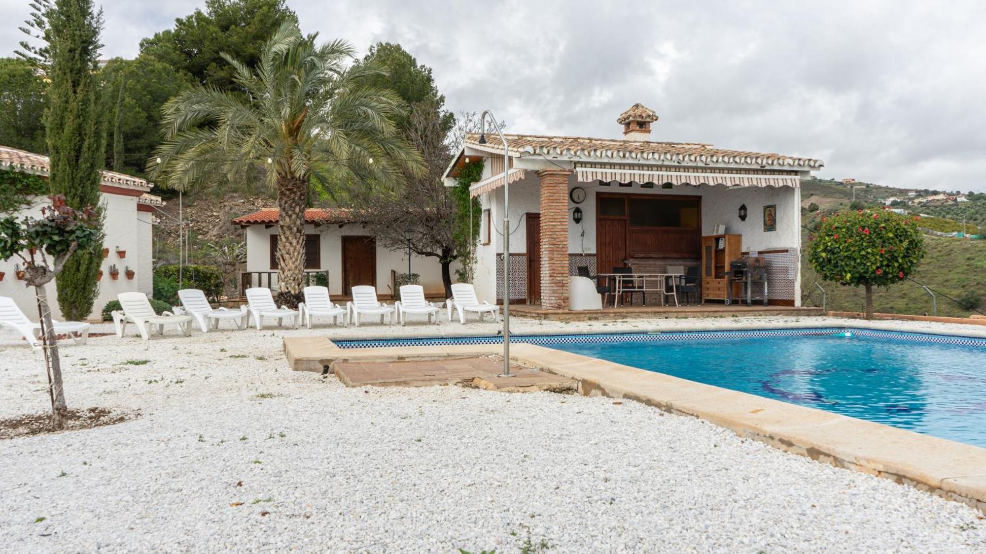 מאלגה Villa Cantares מראה חיצוני תמונה