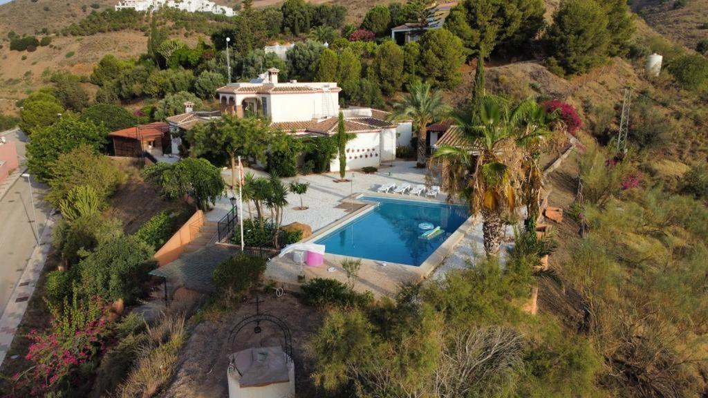 מאלגה Villa Cantares מראה חיצוני תמונה
